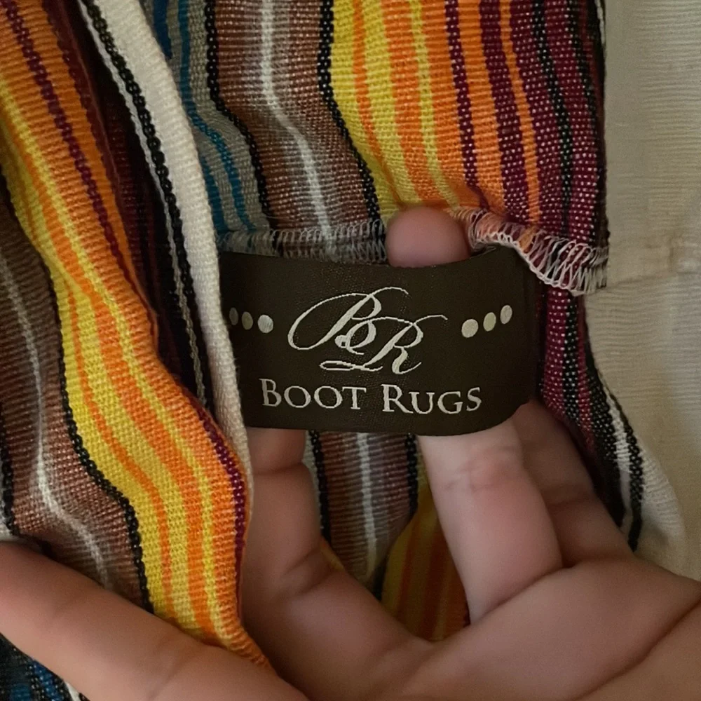 Boot Rugs Scarf - Picture 3 of 5